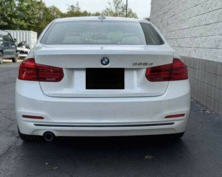 Белый БМВ 3 Серия, объемом двигателя 0 л и пробегом 87 тыс. км за 16000 $, фото 6 на Automoto.ua