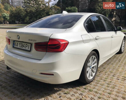 Белый БМВ 3 Серия, объемом двигателя 2 л и пробегом 95 тыс. км за 17000 $, фото 3 на Automoto.ua