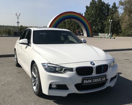 Белый БМВ 3 Серия, объемом двигателя 2 л и пробегом 131 тыс. км за 19100 $, фото 1 на Automoto.ua