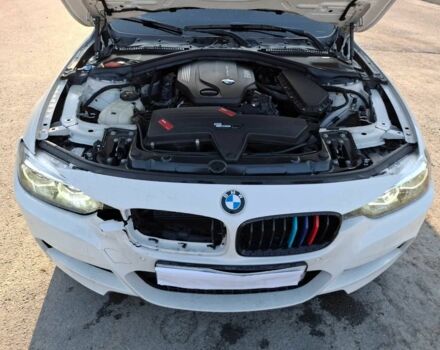 Белый БМВ 3 Серия, объемом двигателя 2 л и пробегом 85 тыс. км за 5900 $, фото 6 на Automoto.ua