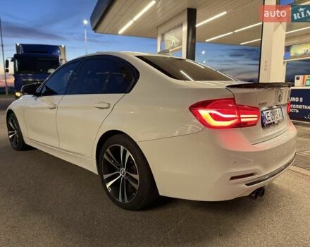 Білий БМВ 3 Серія, об'ємом двигуна 2 л та пробігом 83 тис. км за 18900 $, фото 7 на Automoto.ua