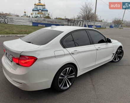 Белый БМВ 3 Серия, объемом двигателя 2 л и пробегом 103 тыс. км за 17900 $, фото 11 на Automoto.ua