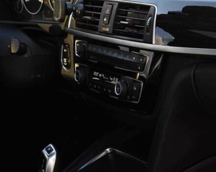 Белый БМВ 3 Серия, объемом двигателя 2 л и пробегом 87 тыс. км за 16290 $, фото 12 на Automoto.ua