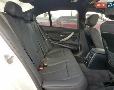 Белый БМВ 3 Серия, объемом двигателя 2 л и пробегом 96 тыс. км за 11839 $, фото 9 на Automoto.ua