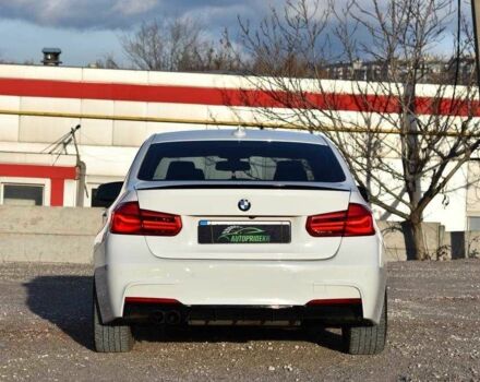 Белый БМВ 3 Серия, объемом двигателя 2 л и пробегом 87 тыс. км за 16290 $, фото 2 на Automoto.ua