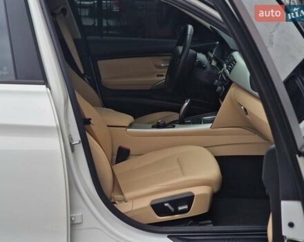 Белый БМВ 3 Серия, объемом двигателя 2 л и пробегом 127 тыс. км за 15490 $, фото 44 на Automoto.ua