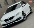 Белый БМВ 3 Серия, объемом двигателя 2 л и пробегом 103 тыс. км за 17900 $, фото 1 на Automoto.ua