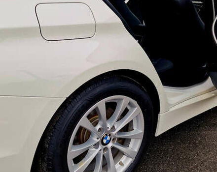 Белый БМВ 3 Серия, объемом двигателя 2 л и пробегом 119 тыс. км за 17900 $, фото 6 на Automoto.ua
