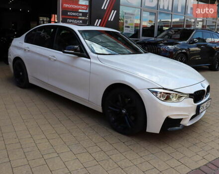 Белый БМВ 3 Серия, объемом двигателя 2 л и пробегом 74 тыс. км за 17900 $, фото 6 на Automoto.ua