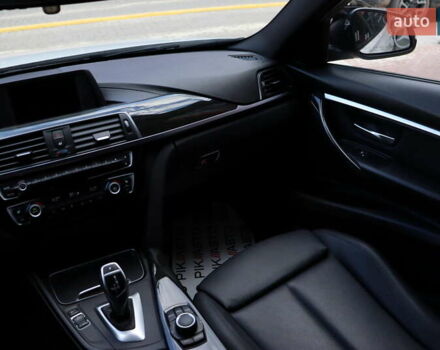 Белый БМВ 3 Серия, объемом двигателя 2 л и пробегом 74 тыс. км за 17900 $, фото 36 на Automoto.ua