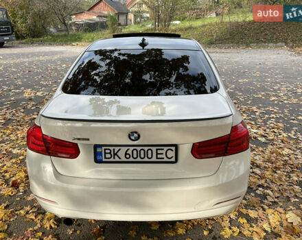 Белый БМВ 3 Серия, объемом двигателя 2 л и пробегом 97 тыс. км за 15500 $, фото 8 на Automoto.ua