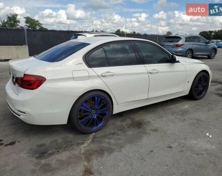 Білий БМВ 3 Серія, об'ємом двигуна 2 л та пробігом 142 тис. км за 4000 $, фото 2 на Automoto.ua