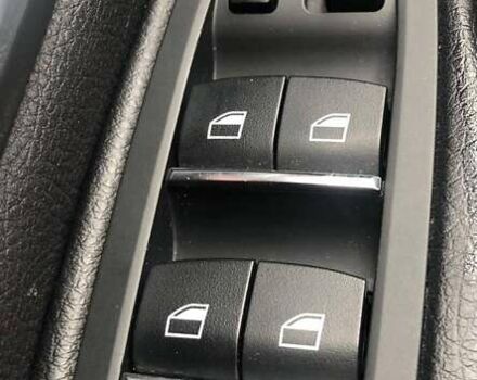 Белый БМВ 3 Серия, объемом двигателя 2 л и пробегом 95 тыс. км за 17300 $, фото 23 на Automoto.ua