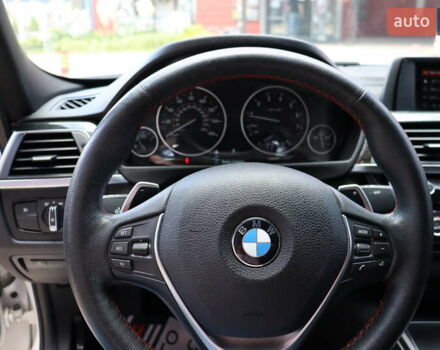 Белый БМВ 3 Серия, объемом двигателя 2 л и пробегом 74 тыс. км за 17900 $, фото 18 на Automoto.ua