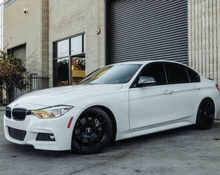 Белый БМВ 3 Серия, объемом двигателя 3 л и пробегом 40 тыс. км за 6700 $, фото 2 на Automoto.ua