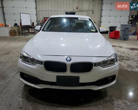 Білий БМВ 3 Серія, об'ємом двигуна 2 л та пробігом 95 тис. км за 2800 $, фото 4 на Automoto.ua