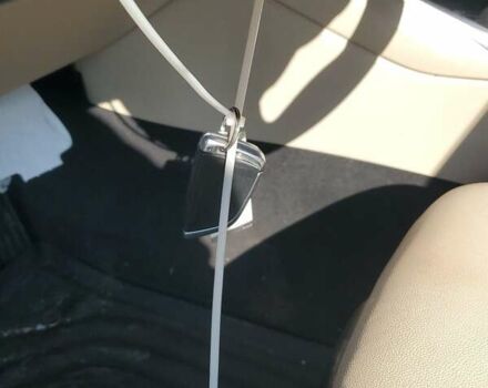 Білий БМВ 3 Серія, об'ємом двигуна 2 л та пробігом 128 тис. км за 18999 $, фото 26 на Automoto.ua