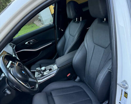 Білий БМВ 3 Серія, об'ємом двигуна 2 л та пробігом 167 тис. км за 25999 $, фото 17 на Automoto.ua