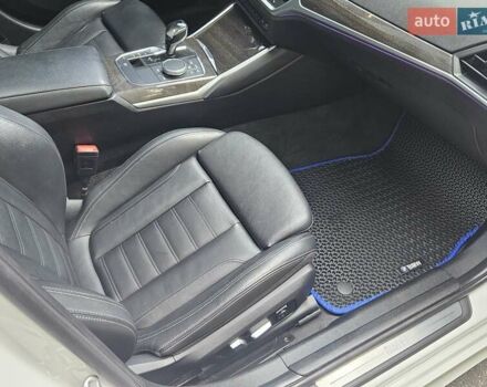 БМВ 3 Серия 2019 в Киеве на Automoto.ua Белый БМВ 3 Серия, объемом двигателя 2 л и пробегом 132 тыс. км за 25950 $, фото 24 на Automoto.ua