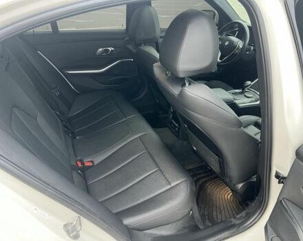 Білий БМВ 3 Серія, об'ємом двигуна 2 л та пробігом 112 тис. км за 29999 $, фото 15 на Automoto.ua