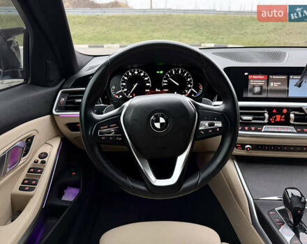 Білий БМВ 3 Серія, об'ємом двигуна 2 л та пробігом 64 тис. км за 25900 $, фото 17 на Automoto.ua