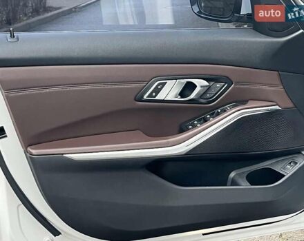 Белый БМВ 3 Серия, объемом двигателя 2 л и пробегом 135 тыс. км за 24990 $, фото 16 на Automoto.ua