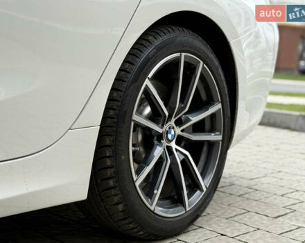 Белый БМВ 3 Серия, объемом двигателя 2 л и пробегом 99 тыс. км за 29999 $, фото 16 на Automoto.ua