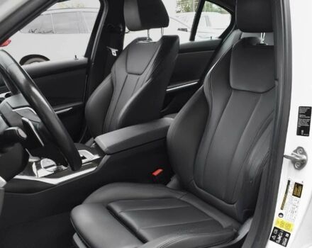 БМВ 3 Серия 2019 в Хмельницком на Automoto.ua Белый БМВ 3 Серия, объемом двигателя 2 л и пробегом 30 тыс. км за 9800 $, фото 10 на Automoto.ua