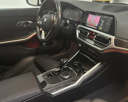 Белый БМВ 3 Серия, объемом двигателя 2 л и пробегом 98 тыс. км за 24800 $, фото 13 на Automoto.ua