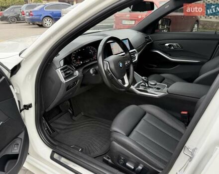 Белый БМВ 3 Серия, объемом двигателя 2 л и пробегом 111 тыс. км за 28900 $, фото 26 на Automoto.ua