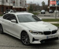 Белый БМВ 3 Серия, объемом двигателя 2 л и пробегом 99 тыс. км за 29999 $, фото 1 на Automoto.ua