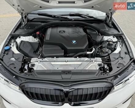 Белый БМВ 3 Серия, объемом двигателя 2 л и пробегом 111 тыс. км за 28900 $, фото 57 на Automoto.ua