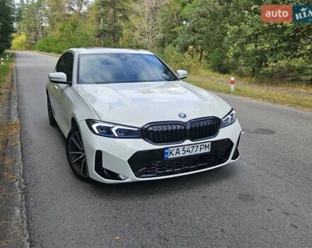 БМВ 3 Серия 2019 в Киеве на Automoto.ua Белый БМВ 3 Серия, объемом двигателя 2 л и пробегом 132 тыс. км за 25950 $, фото 3 на Automoto.ua