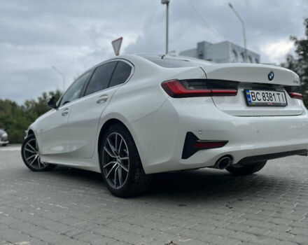 Білий БМВ 3 Серія, об'ємом двигуна 2 л та пробігом 54 тис. км за 27800 $, фото 4 на Automoto.ua