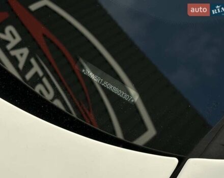 БМВ 3 Серия 2019 в Мукачеве на Automoto.ua Белый БМВ 3 Серия, объемом двигателя 2 л и пробегом 140 тыс. км за 24900 $, фото 42 на Automoto.ua