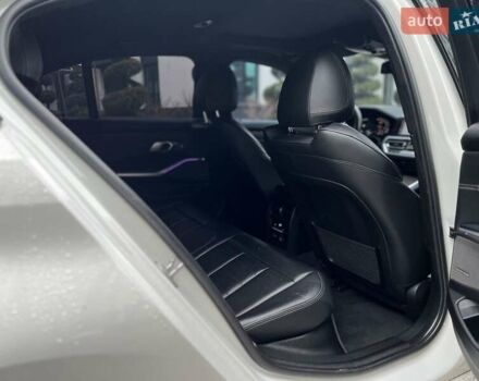 Белый БМВ 3 Серия, объемом двигателя 3 л и пробегом 115 тыс. км за 37900 $, фото 25 на Automoto.ua