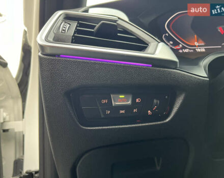 Білий БМВ 3 Серія, об'ємом двигуна 2 л та пробігом 54 тис. км за 27800 $, фото 22 на Automoto.ua