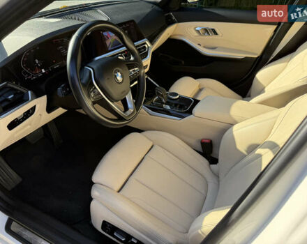 Білий БМВ 3 Серія, об'ємом двигуна 2 л та пробігом 89 тис. км за 30500 $, фото 15 на Automoto.ua