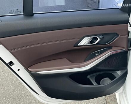 Белый БМВ 3 Серия, объемом двигателя 2 л и пробегом 135 тыс. км за 24990 $, фото 27 на Automoto.ua