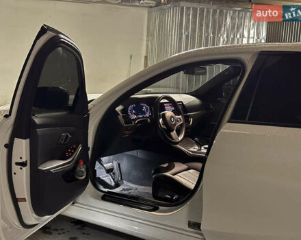 Білий БМВ 3 Серія, об'ємом двигуна 2 л та пробігом 68 тис. км за 29999 $, фото 16 на Automoto.ua