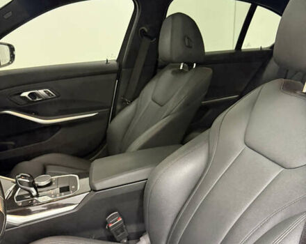 Білий БМВ 3 Серія, об'ємом двигуна 2 л та пробігом 105 тис. км за 27900 $, фото 13 на Automoto.ua