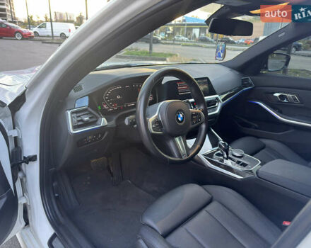 БМВ 3 Серия 2019 в Днепре (Днепропетровске) на Automoto.ua Белый БМВ 3 Серия, объемом двигателя 2 л и пробегом 73 тыс. км за 27500 $, фото 9 на Automoto.ua
