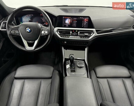 Білий БМВ 3 Серія, об'ємом двигуна 2 л та пробігом 44 тис. км за 31500 $, фото 19 на Automoto.ua