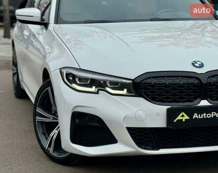 БМВ 3 Серия 2019 в Киеве на Automoto.ua Белый БМВ 3 Серия, объемом двигателя 2 л и пробегом 65 тыс. км за 29999 $, фото 2 на Automoto.ua