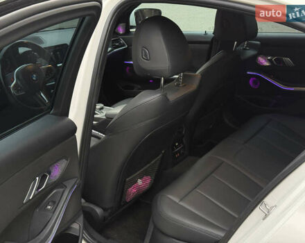 Белый БМВ 3 Серия, объемом двигателя 2 л и пробегом 99 тыс. км за 28000 $, фото 23 на Automoto.ua