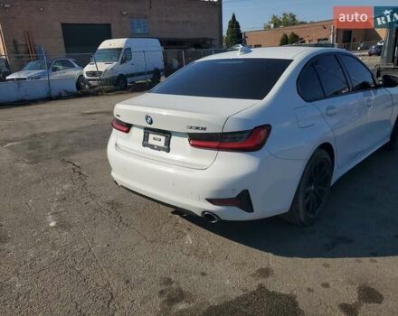 Білий БМВ 3 Серія, об'ємом двигуна 2 л та пробігом 128 тис. км за 18999 $, фото 12 на Automoto.ua