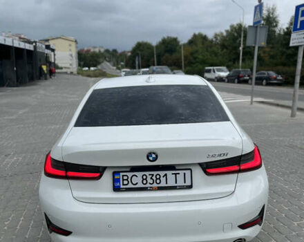 Білий БМВ 3 Серія, об'ємом двигуна 2 л та пробігом 54 тис. км за 27800 $, фото 6 на Automoto.ua