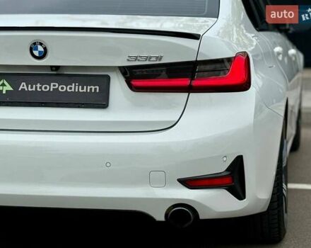 БМВ 3 Серия 2019 в Киеве на Automoto.ua Белый БМВ 3 Серия, объемом двигателя 2 л и пробегом 65 тыс. км за 29999 $, фото 12 на Automoto.ua