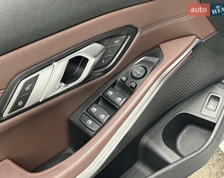 Белый БМВ 3 Серия, объемом двигателя 2 л и пробегом 135 тыс. км за 24990 $, фото 17 на Automoto.ua