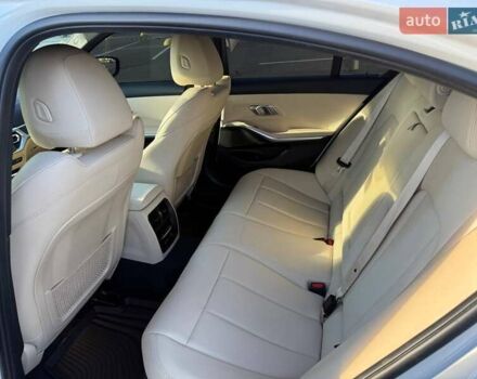 Белый БМВ 3 Серия, объемом двигателя 2 л и пробегом 101 тыс. км за 27000 $, фото 5 на Automoto.ua